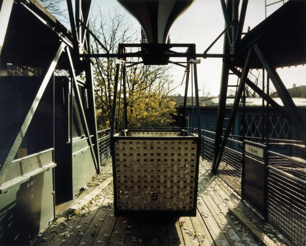Forestillingen om Tivoli/ The Notion of Tivoli, 2000, photography, each 58 x 47 cm
Series of 32 photographies from abandoned amusementpark Tivoli in Copenhagen, DK