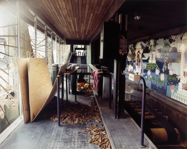 Forestillingen om Tivoli/ The Notion of Tivoli, 2000, photography, each 58 x 47 cm
Series of 32 photographies from abandoned amusementpark Tivoli in Copenhagen, DK